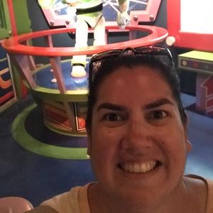 Meet your Posher, Lindsay